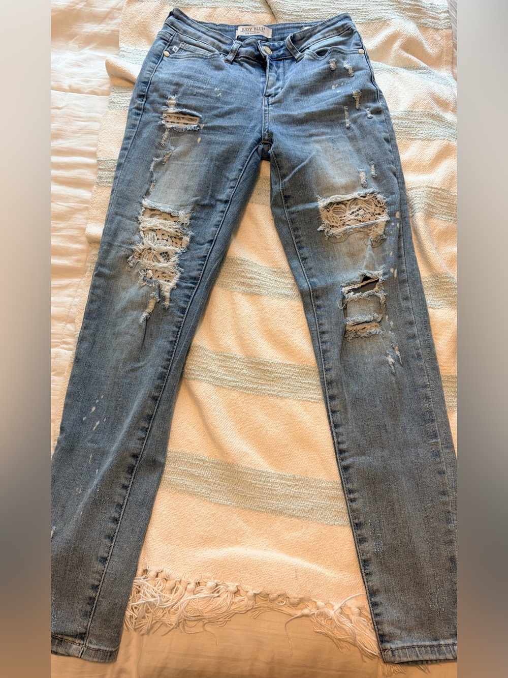 Judy Blue Light Blue Distressed Skinny Jeans
